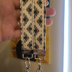 Honey Bee Wristlet Keychain, Key fob, Car Accessories, Gift for Her, Bumble bee, Insect Gift, Purse Accessorie