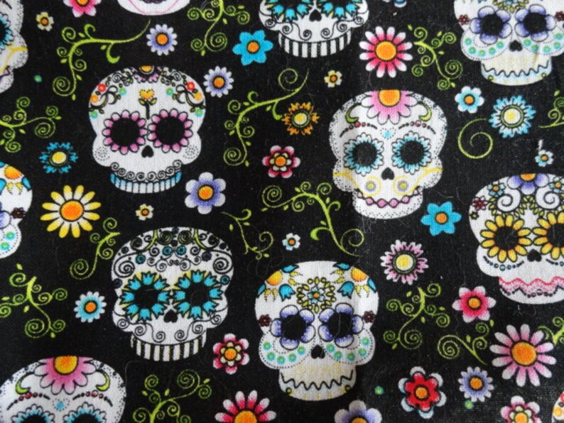 Sugar Skulls Steering Wheel Cover image 3