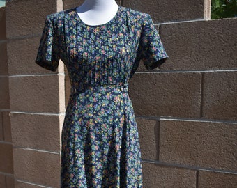 Vintage 1990's Long Rayon Floral Dress, Size M