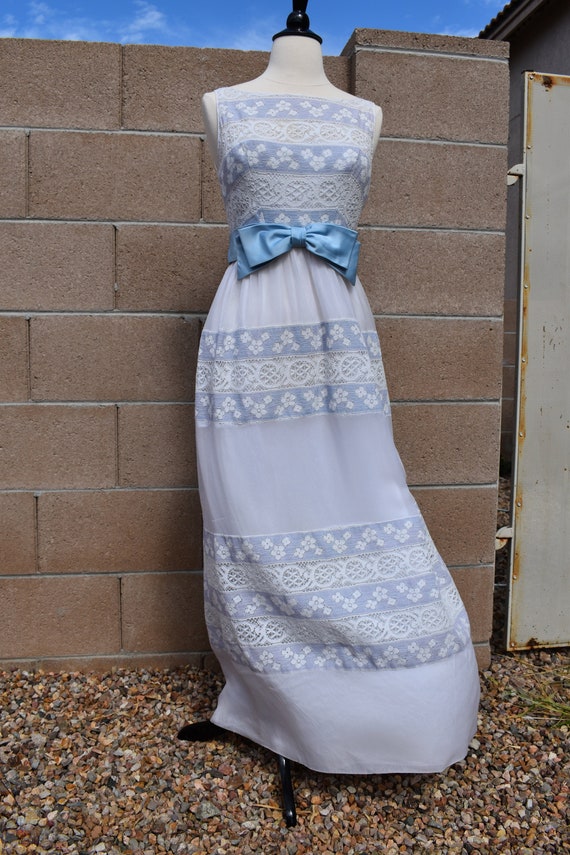 Vintage 60s/70s White and Blue Formal/Prom maxi D… - image 1