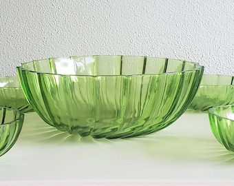 Vintage Salad Bowl Vtg Green Glass Salad Plate Soup Bowl French Cuisin Emerald Green Arcoroc France Dining Serving Home Living Dalasmaker Se
