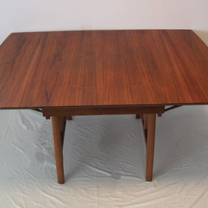 Mid Century Modern Drop Leaf Dining Table with Butterfly Leaf image 3