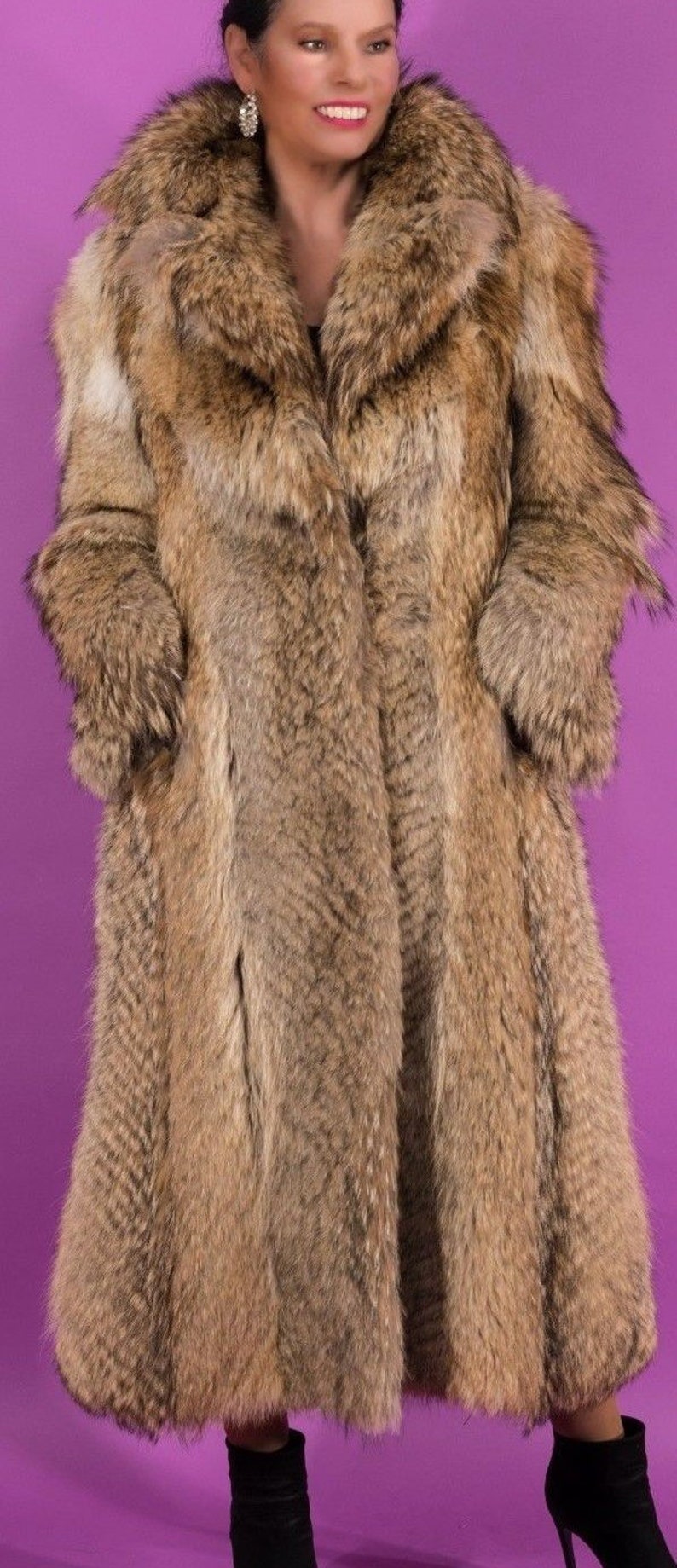 Coyote Fur Coat >> Coyote Fur Coat Full Length Size Small Coyote Fur Coat >> Coyote Fur Coat Full Length Size Small