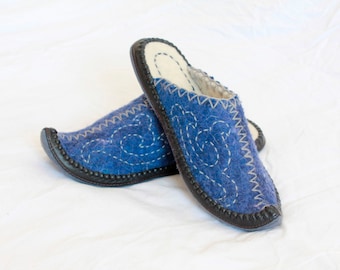 Mongolian Felt Slippers, tent textured shoes, black leather, blue, ocean, sky, fur toddler  shoes, sheepskin, ugg style, yurt home, ger