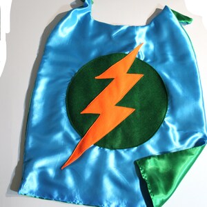 Cape de super-héros turquoise pour enfant, prête à être expédiée image 6