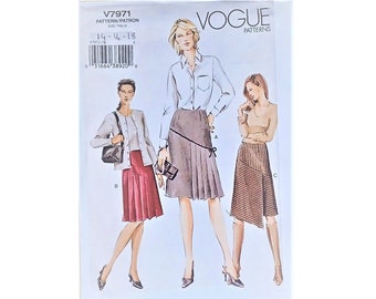 UNCUT* Vogue 7971 Autumn Fall Winter Wool Tweed Asymmetrical Hem Pleated Skirt 3 Styles Sewing Pattern UK 14 16 18