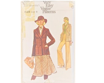 Mostly UNCUT Very Easy Vogue 9321 Annie Hall Winter Wool Tweed Blazer Jacket, Flared Skirt, Trouser Pants Suit Sewing Pattern UK 10