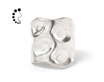 Anillo martillado, anillo texturizado con hoyuelos, anillo abierto de plata, anillo tipo brazalete, anillo ajustable, banda ancha, anillo moderno, anillo minimalista, regalo para ella