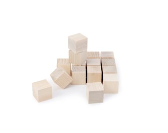 Beech wood cubes for DIY, construction or craft game, set of 16