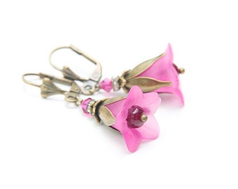 Boucles d'oreilles fleurs en rose, bronze antique, romantique, bohème, floral, printemps
