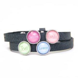 Bracciale in pelle personalizzato con 4 nomi, braccialetto con nomi, nomi dei bambini - scelta dei colori