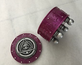 All seeing eye Illuminati box with zodiac symbols