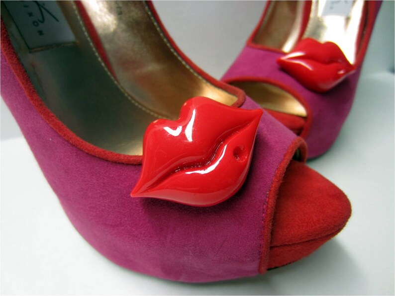Red Kiss Shoe Clips Red Lips Shoe Buttons Red Shoe Clips Etsy