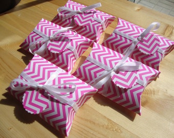 10 Chevron Pillow Boxes - Pink - Set of 10 - Party Favors - Treat Boxes - Gift Boxes - Handmade