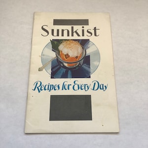Sunkist Book of Recipes 1932 Collectible Cookbook