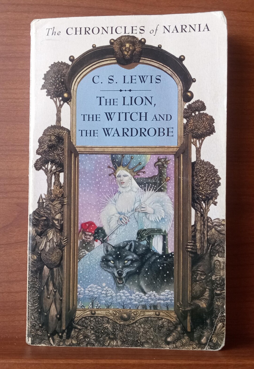 The Lion, the Witch and the Wardrobe, Chronicles of Narnia by C. S ...