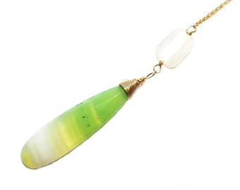 Apple green chalcedony and Moonstone lariat // chalcedony Y necklace  // Gold filled long necklace // Gemstone Necklace // Lariat Necklace