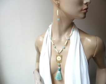 Necklace and earrings, summer set, brass necklace, stones and blue pompom.