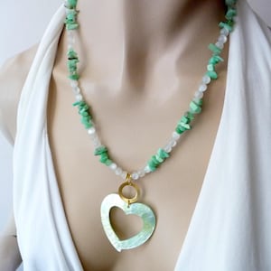 Mother-of-pearl heart necklace, green and white necklace, unique piece