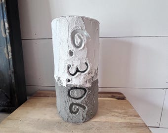 4 year anniversary  gift personalized / Wedding gift / white / vase / cement/ home decor  / concrete