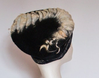 Black and White Beret, Black French Beret, Unusual felted hat, Sculptural Beret, Wool Beret, Hand Felted Beret, Designer hat