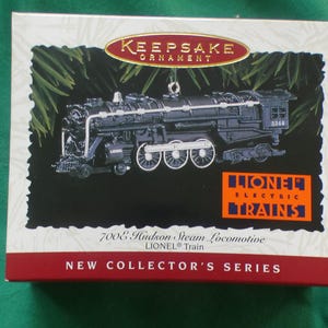 700 E Hudson Steam Locomotive Christmas Ornament-Hallmark 1996-Lionel Electric Trains-Collector Series-A gift for him- In the box