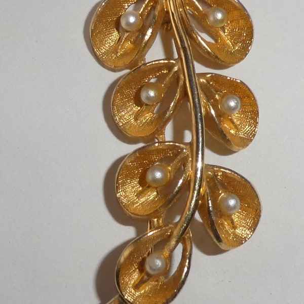 Pin-Jewelry-Gold with small pearls pin-branch shape-Gift for her