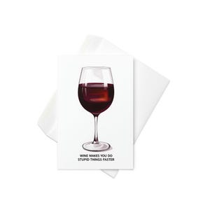 Biglietto di auguri con citazione divertente sul vino