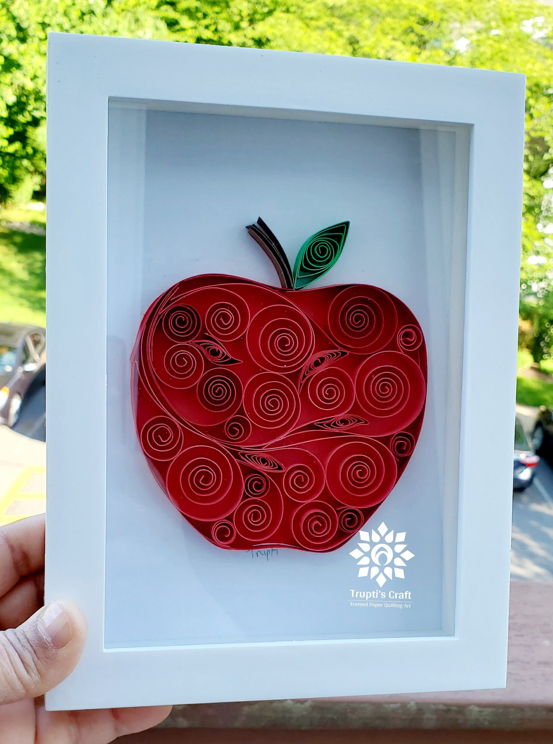 Easy Paper Quilling Apple Craft; No Special Tools Needed