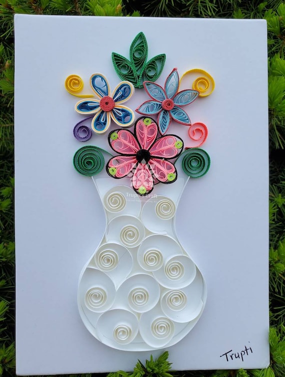 Colored vase made from paper, quilling paper vase, paper roll vase, unique  vase, paper roll art, paper art – ZAD Creation