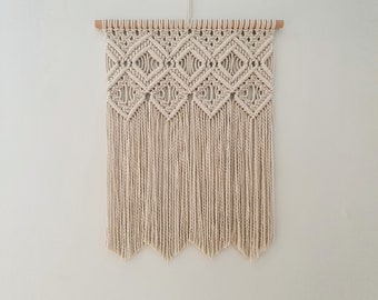 Digital Macrame Wall Hanging Pattern PDS52 - Instant Download