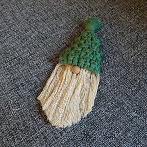 Digital Macrame Christmas Gnome PY08 - Instant Download