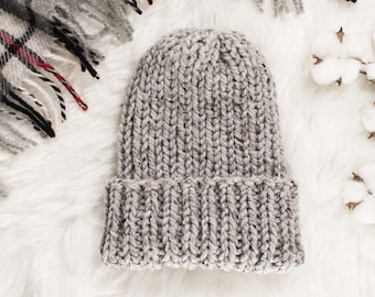 Simplicity - Knitting Pattern - Slouchy Knit Hat - Brome Fields
