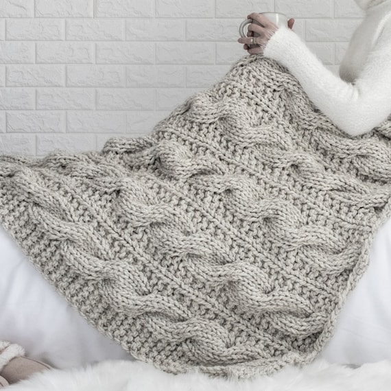 Easy Chunky Cable Blanket Knitting Pattern