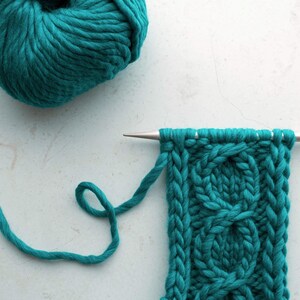 Gorgeous Cable Headband Knitting Pattern, Chunky Knit Cable Headband, Cross Cable Earwarmer Pattern, Devotion