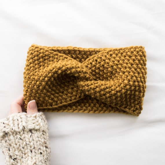 BEGINNER Knitting Pattern Twist Headband Download Chunky - Etsy