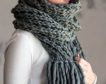 Scarf Knitting Pattern - Thick & Chunky Scarf - In Awe - Brome Fields