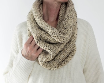 Simple Beginner Cowl Chunky Knit Cowl Knitting Pattern, Simple Circle Scarf Pattern, Letting Go