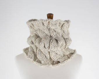 Sincerity - Knitting Pattern - Cable Knit Cowl - Brome Fields