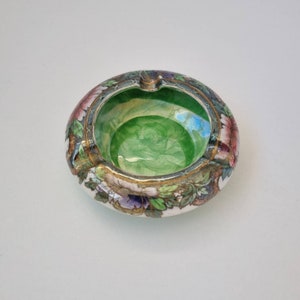Green Maling lustreware ashtray