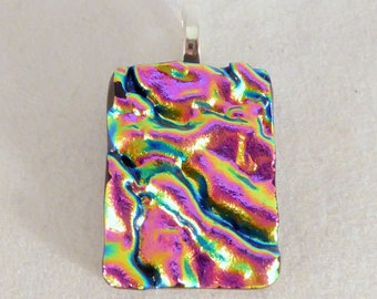 Magenta Rose Gold Dichroic Fused Glass Pendant and Earrings set D022