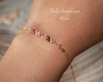 6" Minimalist Niʻihau Shell Bracelet with Gold Filled Chain #700