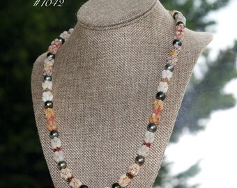 28 1/4" Niʻihau Shell & Tahitian Pearl Lei – Momi, Kahelelani with 20 Pearls #1042