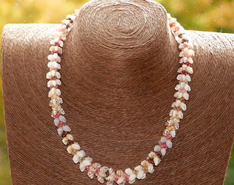 18" Niʻihau Momi & Kahelelani Shell Lei – Kipona Style #2026