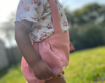 Mauve Suspender Bloomers-babymeisje-valentijn-Cupido-lieverd-coming home outfit-anjer-vakantie-eerste verjaardag