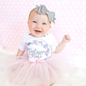 Watercolor floral wreath, Personalized Baby Girl Clothes, Newborn take home outfit, Baby Girl Monogram Outfit, Baby Bib, Baby Shower Gift