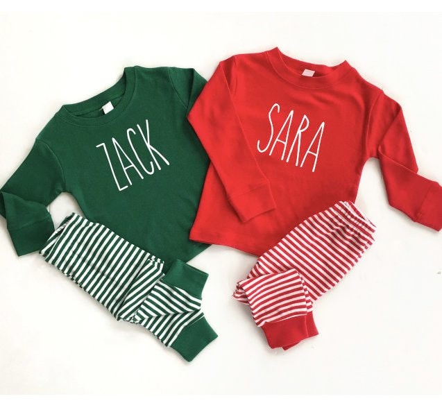 Pyjama frere et soeur sale