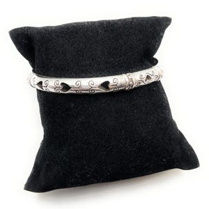 B1866 シルパダ スターリングシルバー カフブレスレット（廃盤