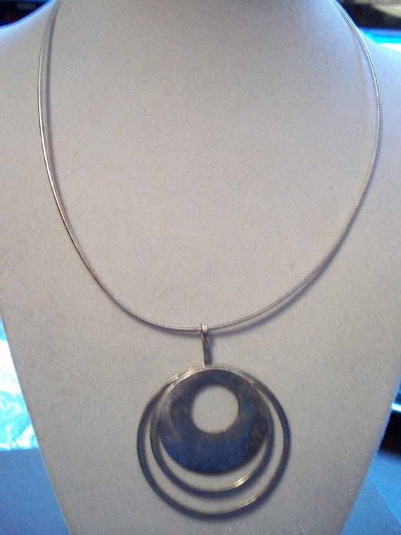 N1329 Silpada Sterling Silver Circle Pendant - Etsy SILPADA N1329 Full Circle Hammered Sterling Silver Pendant Necklace 17\