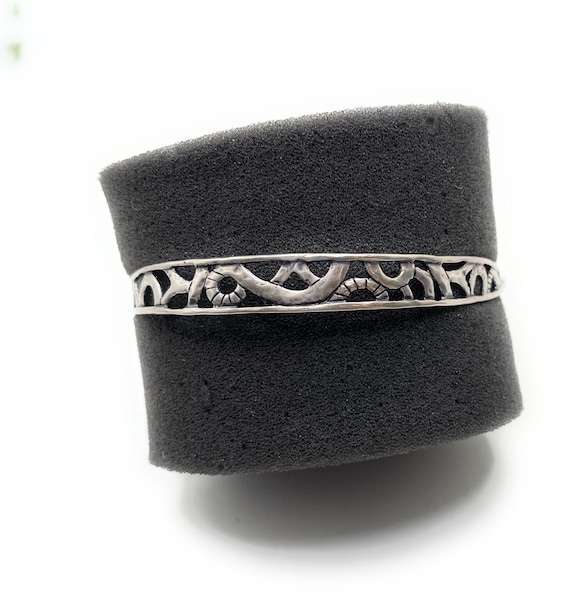 B2783 Retired Silpada Del Mar Bangle Bracelet